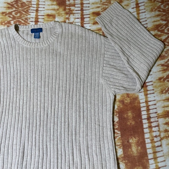Vintage Oversized Ribbed Sweater - Picture 2 of 10